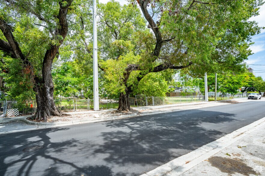 More Photos Of 145 NW 35th St, Miami Land For Sale
