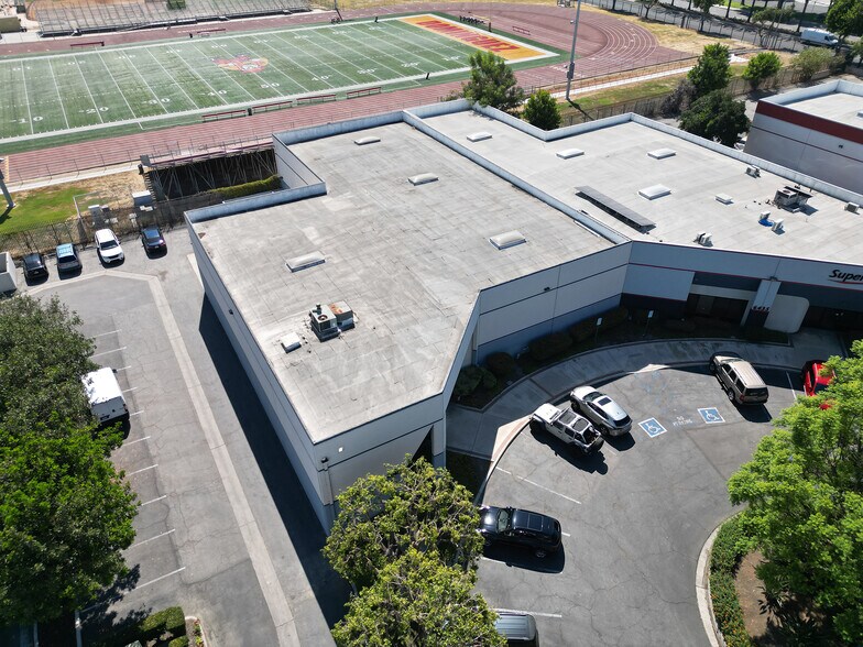 More Photos Of 6433 Alondra Blvd, Paramount Distribution For Sale