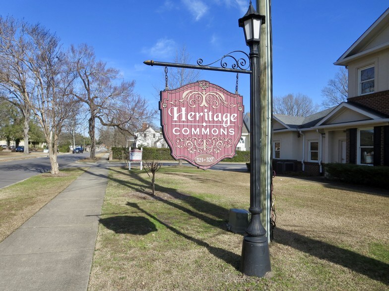 More Photos Of 321 Dick St, Fayetteville Medical For Sale