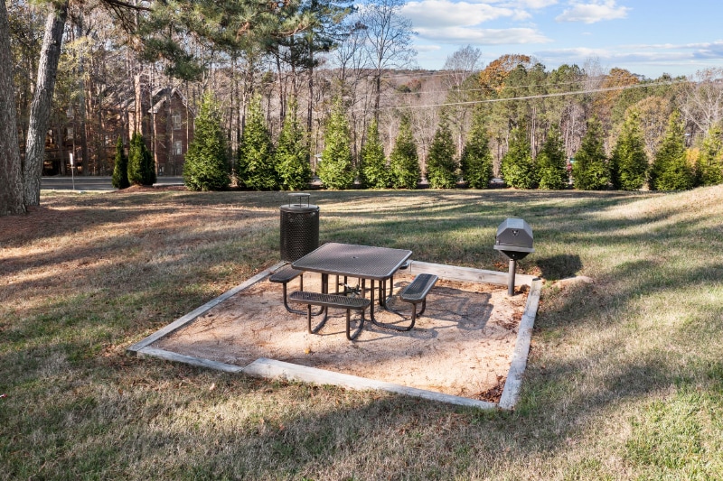 More Photos Of 366-370 W Oak Ave, Wake Forest Apartments For Sale