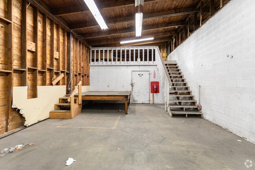 More Photos Of 1876 W Fortune Rd, Salt Lake City Manufacturing For Sale