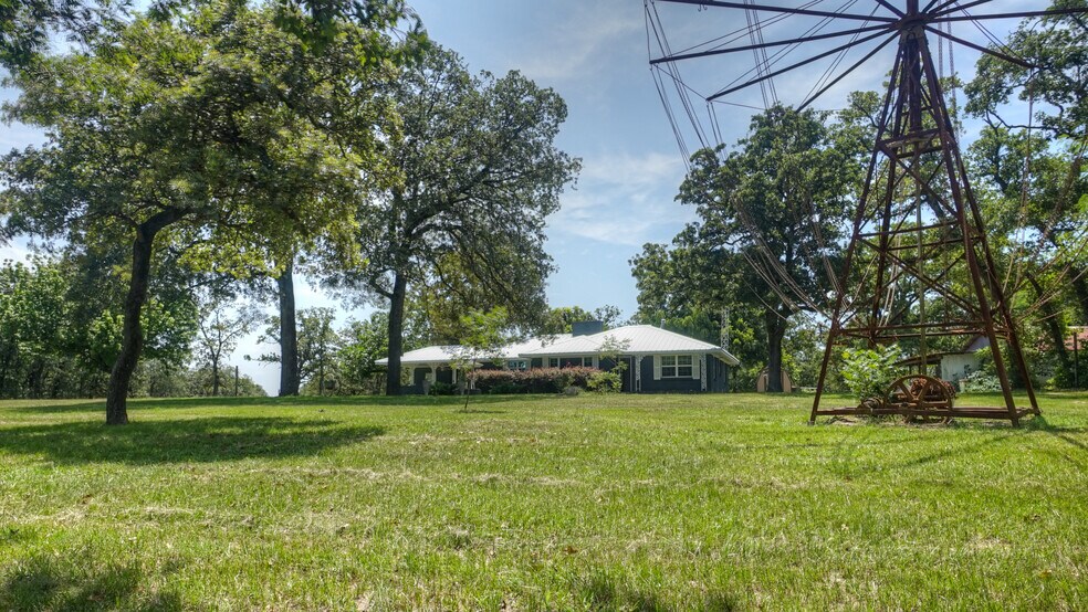 More Photos Of 1390 US Highway 75 S, Buffalo Land For Sale