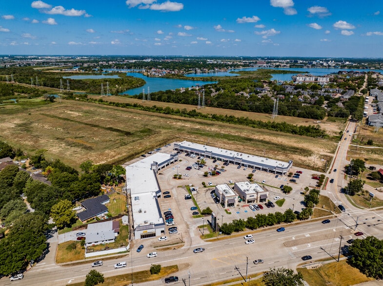 More Photos Of 2450 E Main St, League City Unknown For Lease