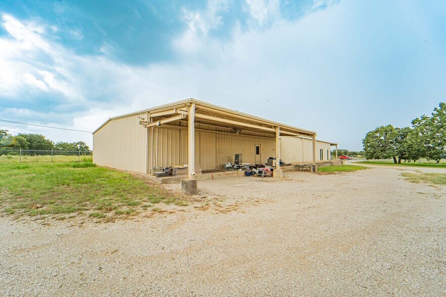 More Photos Of 3316 US Highway 180 W, Breckenridge Office For Sale