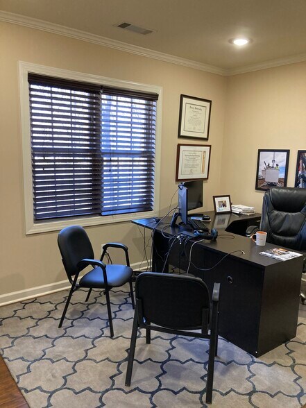 More Photos Of 2450 Atlanta Hwy, Cumming Medical For Lease