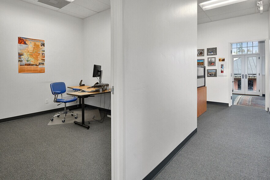 More Photos Of 100 Union St, Nevada City Office For Sale