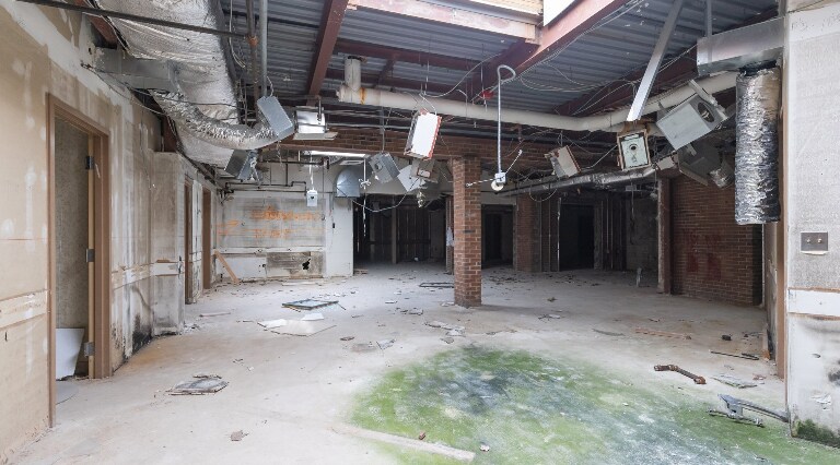 More Photos Of 210 George St, Hartford Skilled Nursing Facility For Sale