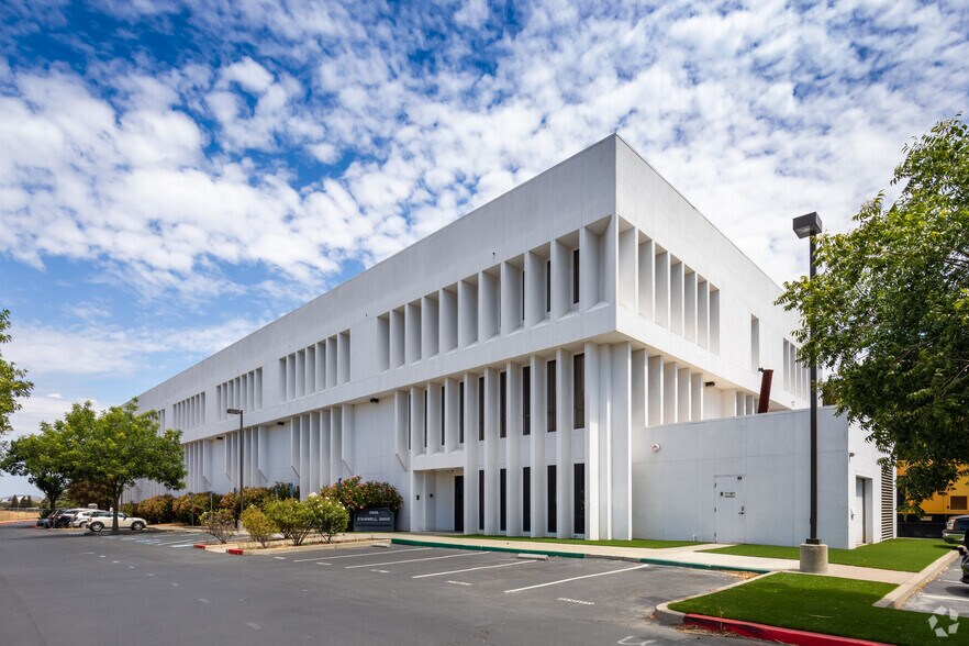 More Photos Of 2655 Stanwell Dr, Concord Office For Lease