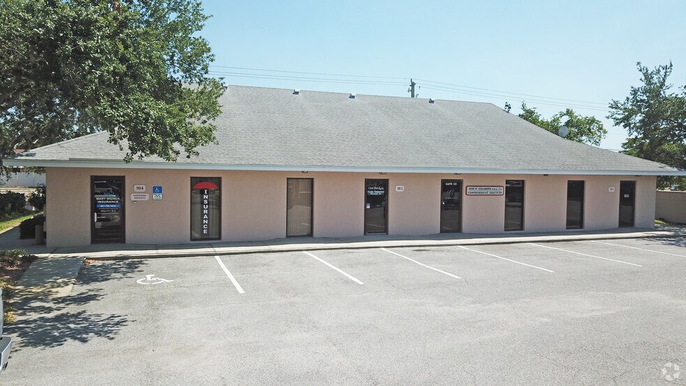 More Photos Of 6220 Manatee Ave W, Bradenton Medical For Sale