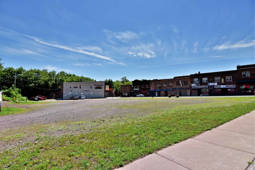 More Photos Of 100 Silver St, Hurley Hotel For Sale