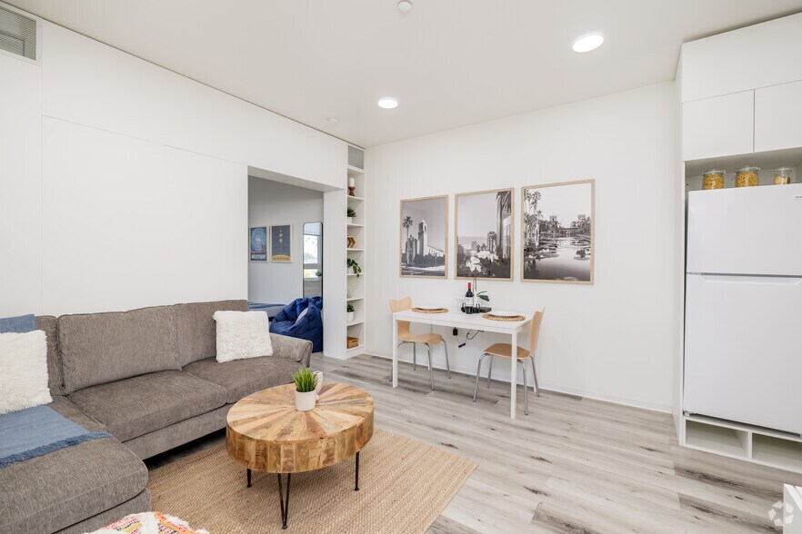 More Photos Of 2911 Adams Ave, San Diego Apartments For Lease