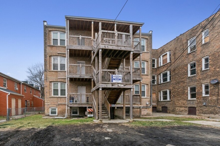 More Photos Of 6731 S Chappel Ave, Chicago Apartments For Sale