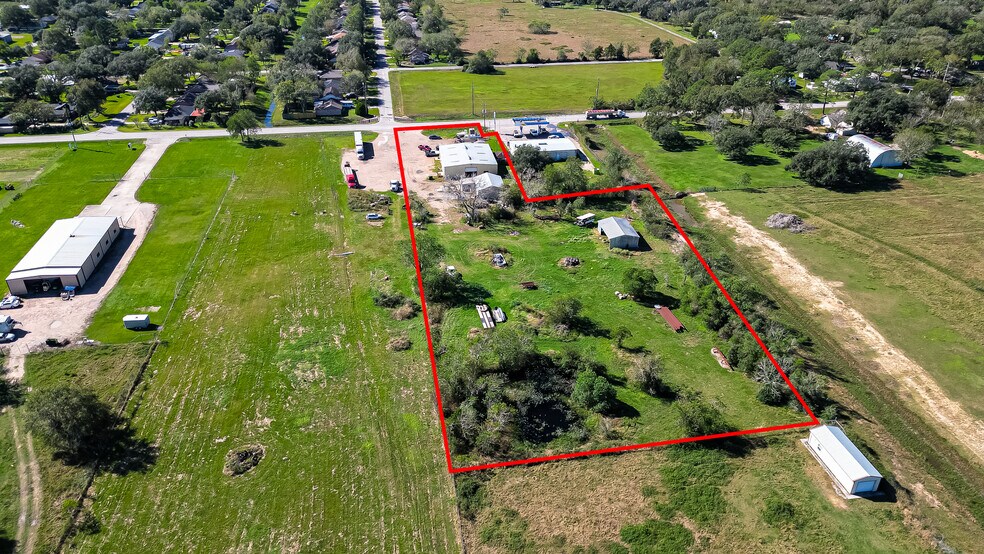 More Photos Of 8231 Main St, Needville Auto Salvage Facility For Sale