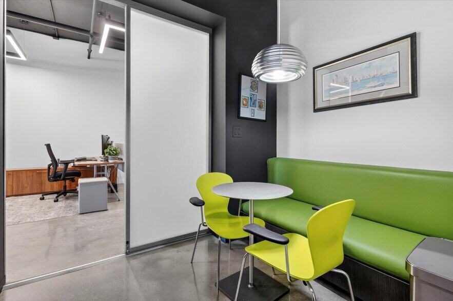 More Photos Of 7301 SW 57th Ct, South Miami Office For Sale