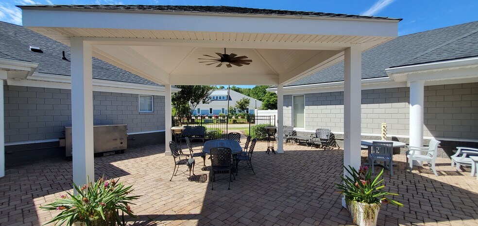 More Photos Of 9250 Highway 17 Byp, Murrells Inlet Office For Sale