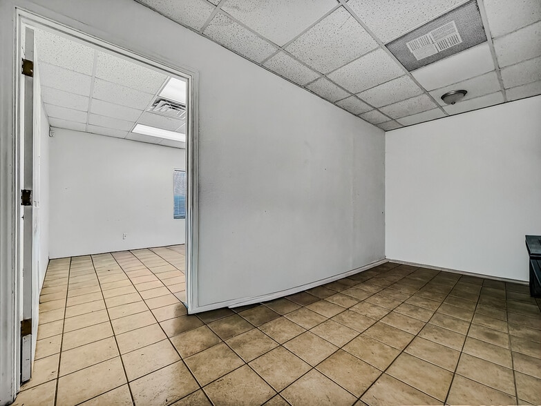 More Photos Of 3801 Saturn Rd, Corpus Christi Warehouse For Sale