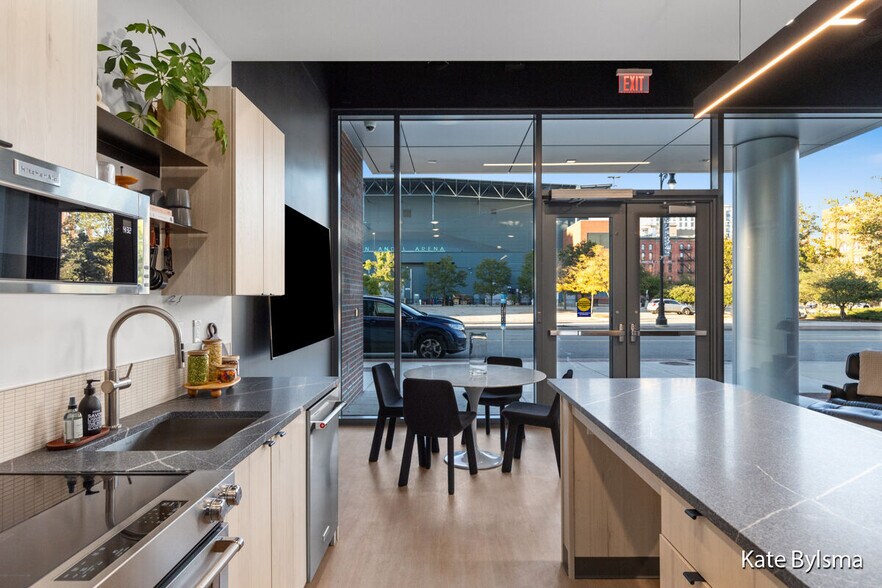 More Photos Of 122 Oakes St SW, Grand Rapids Multifamily For Sale