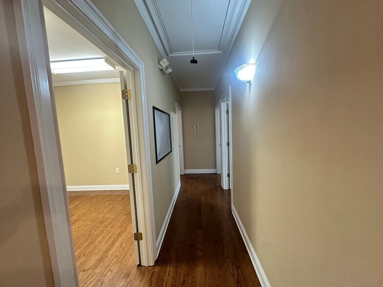 More Photos Of 416 Pirkle Ferry Rd, Cumming Office Residential For Sale
