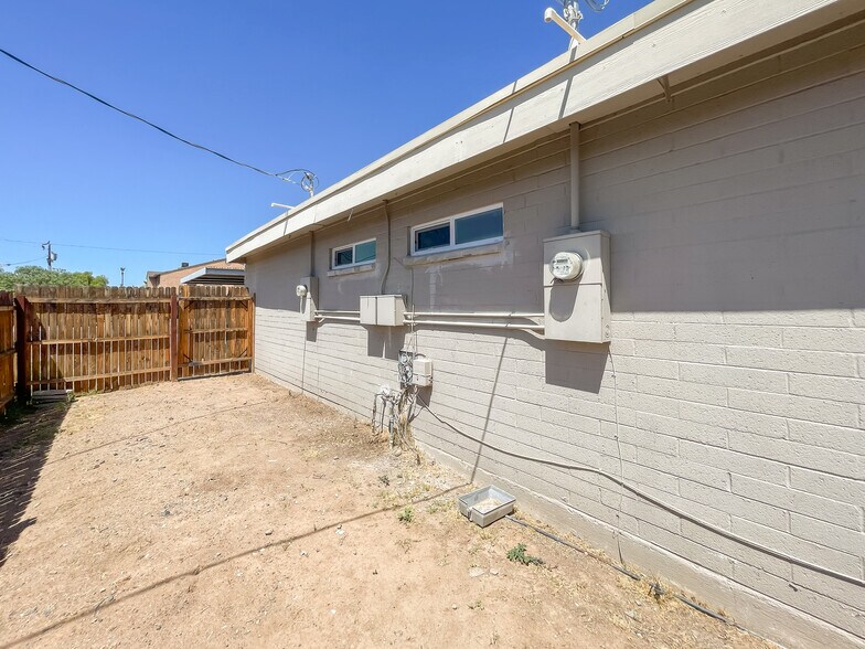 More Photos Of 1925 W Village Dr, Phoenix Multifamily For Sale