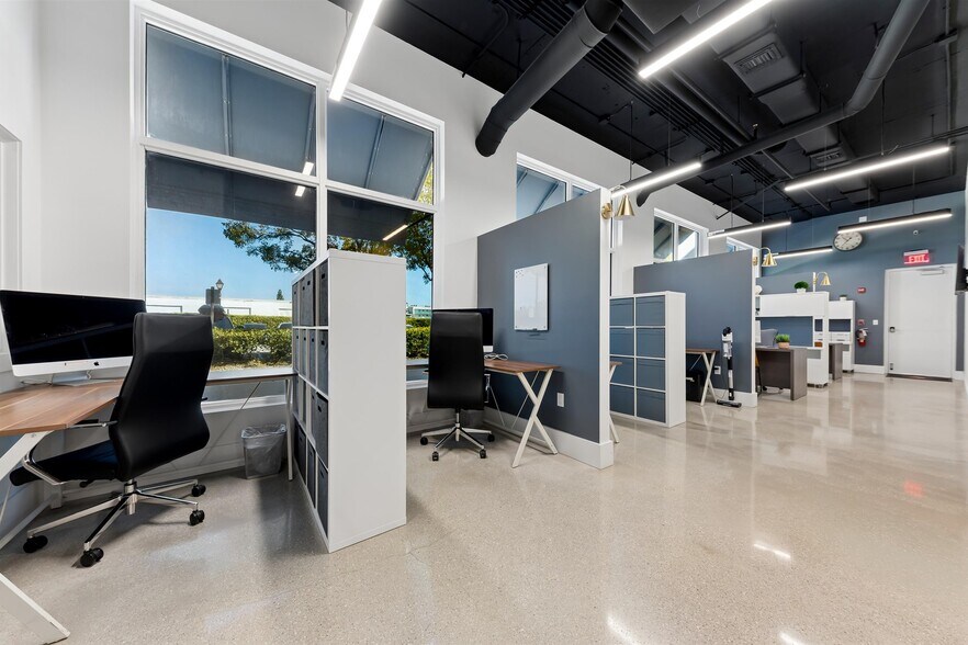 More Photos Of 826 N Dixie Hwy, Lantana Apartments For Sale