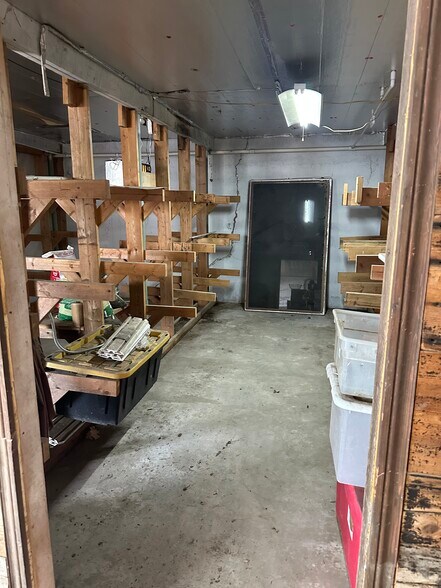 More Photos Of 18 S Alvin Ailey St, Rogers Freestanding For Sale