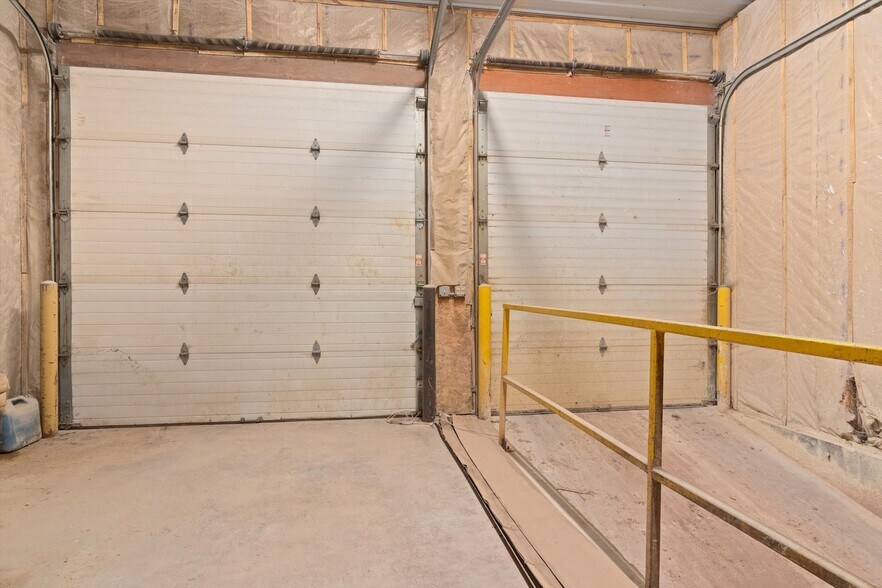 More Photos Of 380 N Middle Rd, Belgium Land For Sale