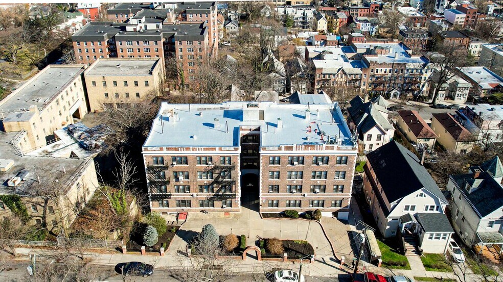 More Photos Of 25 Sherman Ave, Staten Island Apartments For Sale
