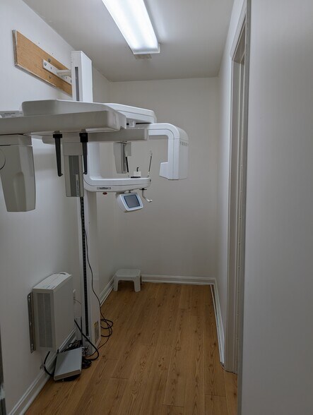 More Photos Of 4816 Greenwood Rd, Louisville Medical For Lease