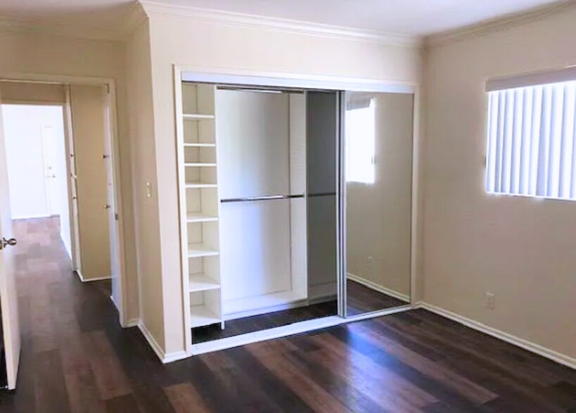 More Photos Of 4300 Tujunga Ave, Studio City Apartments For Sale