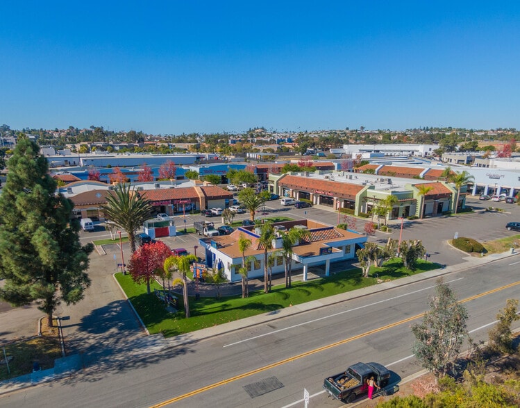Primary Photo Of 580 S Pacific St, San Marcos Fast Food For Sale