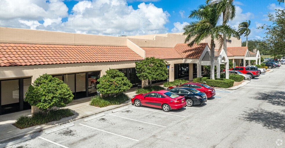 More Photos Of 5805-5949 S Congress Ave, Lake Worth Unknown For Lease