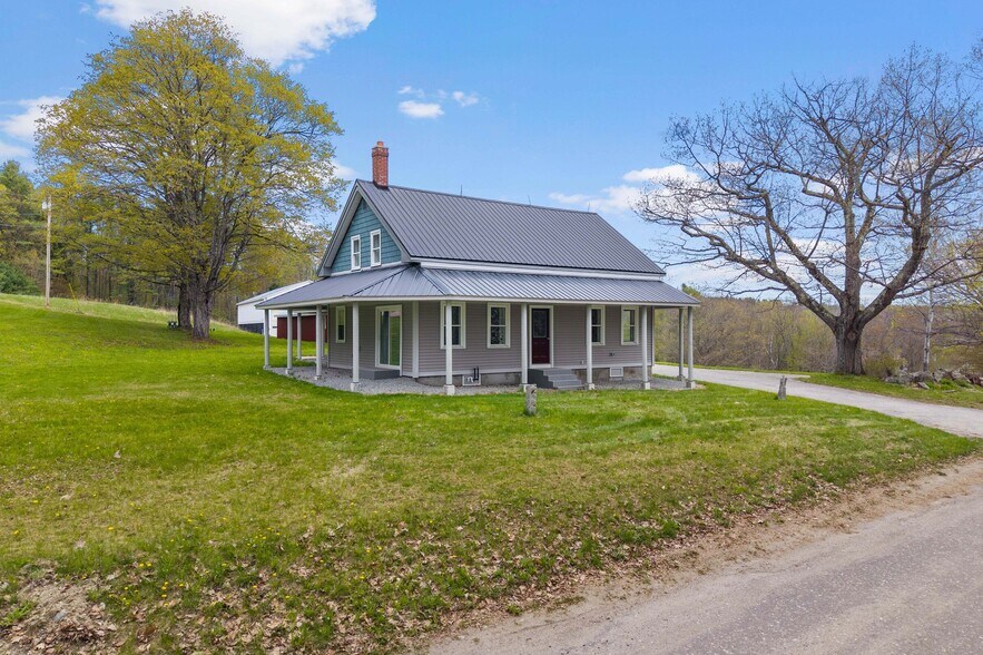 More Photos Of 61 Hathaway Hill Rd, Livermore Flex For Sale