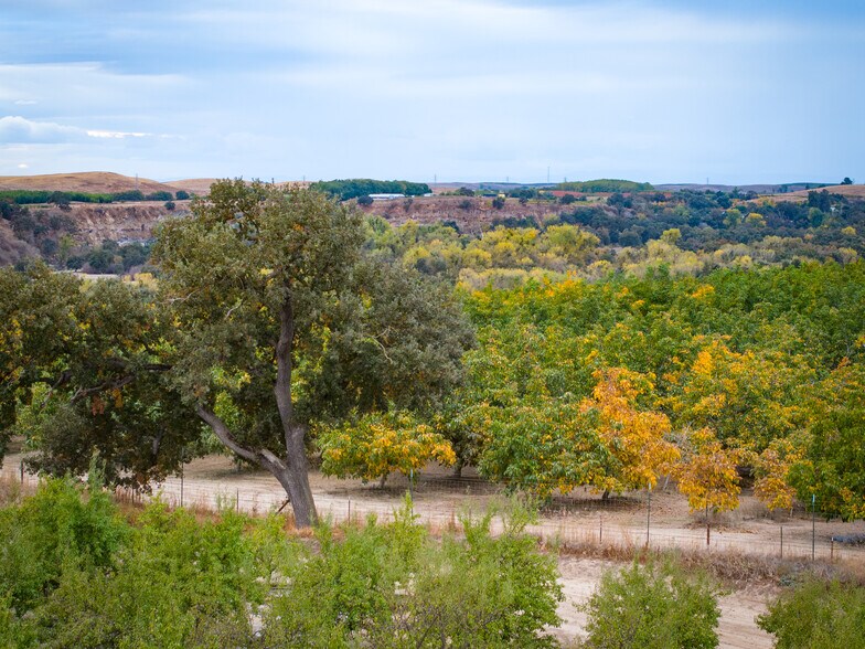 More Photos Of 24608 Yosemite, Waterford Land For Sale