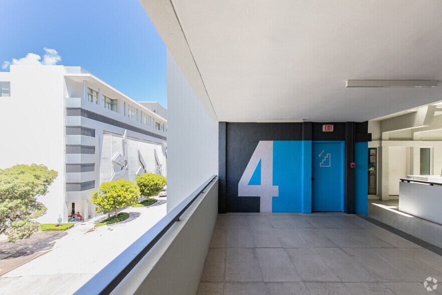 More Photos Of 250 Catalonia Ave, Coral Gables Office For Lease