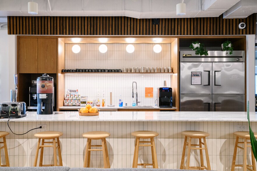 More Photos Of 520 Broadway, Santa Monica Coworking Space