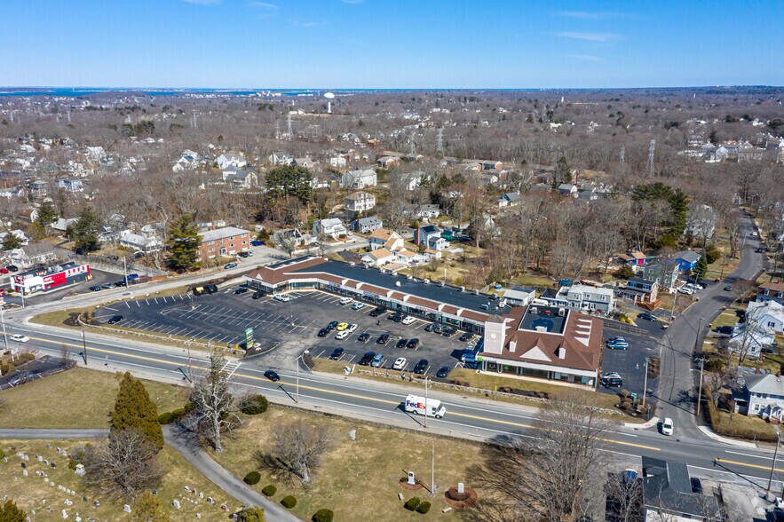 More Photos Of 316-342 Washington St, Weymouth General Retail For Sale