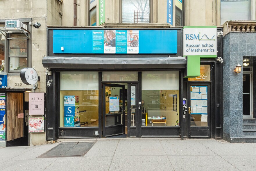 More Photos Of 237 W 72nd St, New York Apartments For Sale