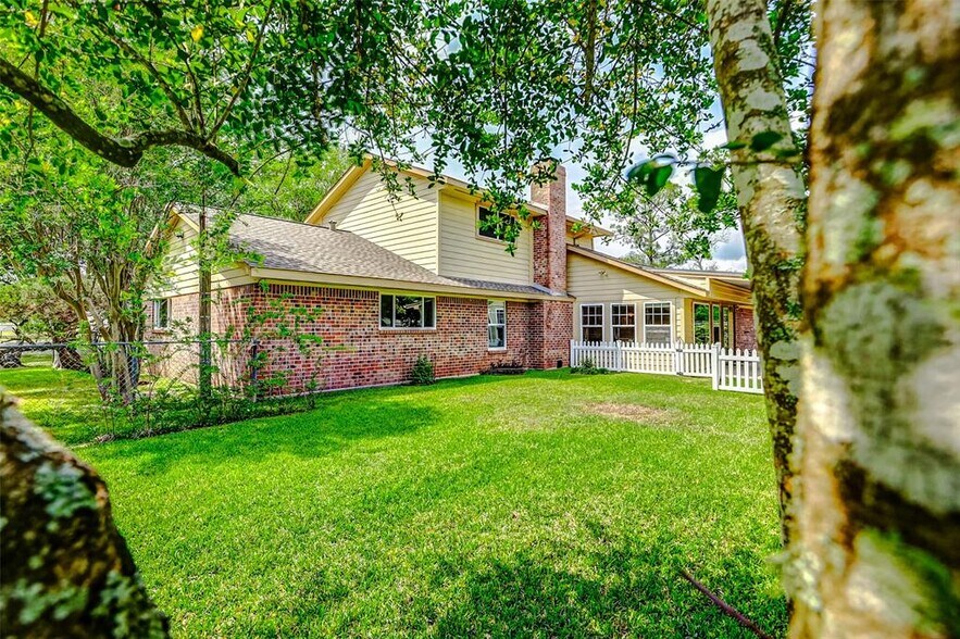 More Photos Of 2810 Precinct Line Rd, Richmond Land For Sale