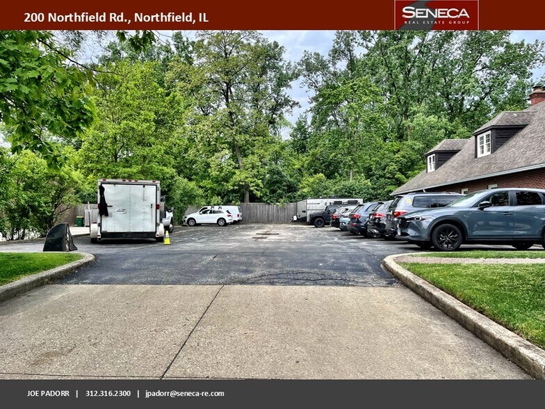 More Photos Of 200 Northfield Rd, Northfield Medical For Sale