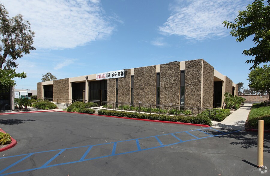 More Photos Of 6970-6984 Convoy Ct, San Diego Unknown For Lease