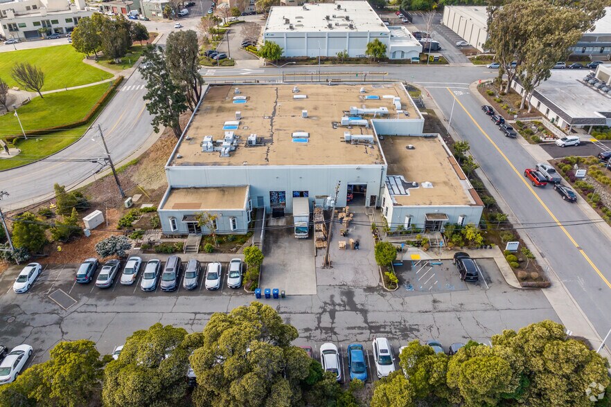 More Photos Of 260-280 Old County Rd, Brisbane Distribution For Lease