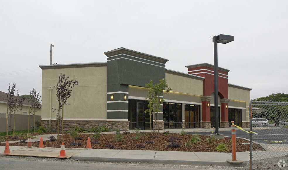 More Photos Of 4695 Thornton Ave, Fremont Freestanding For Sale