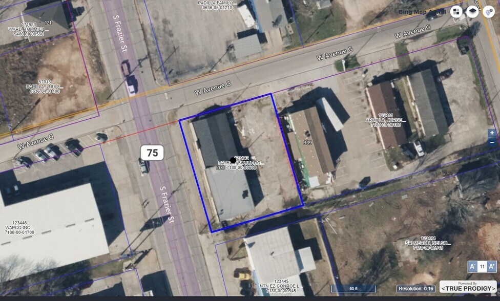 More Photos Of 200 S Frazier St, Conroe Bar For Sale