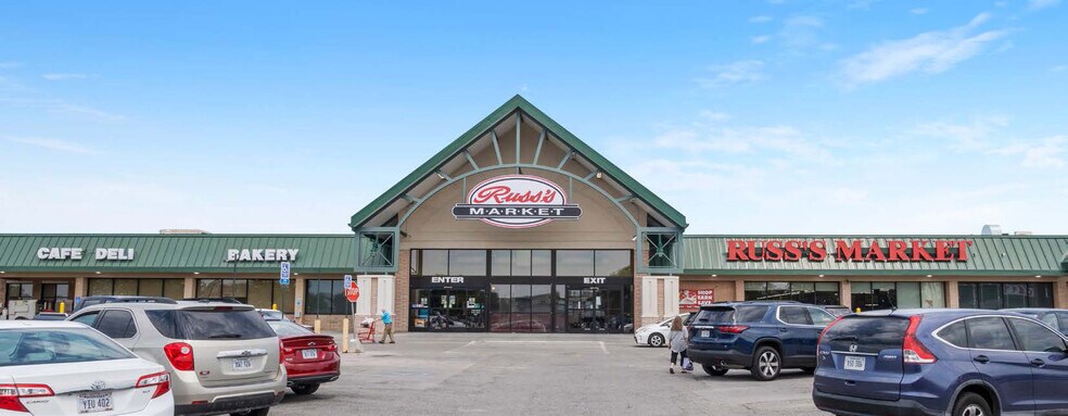 More Photos Of 220 N 66th St, Lincoln Storefront For Lease