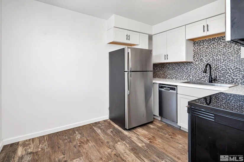 More Photos Of 1101 E Taylor St, Reno Apartments For Sale