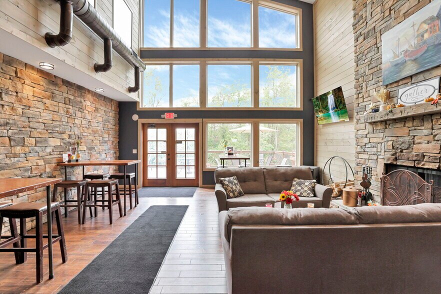 More Photos Of 14675 Zion Rd, Thornville Restaurant For Sale