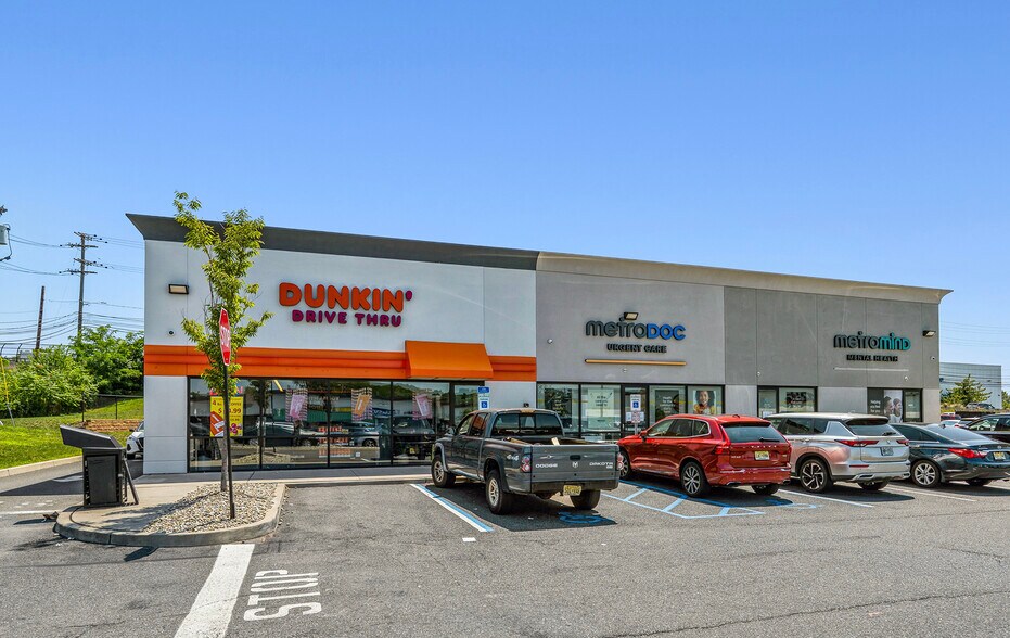 More Photos Of 365 Convery Blvd, Perth Amboy Unknown For Lease
