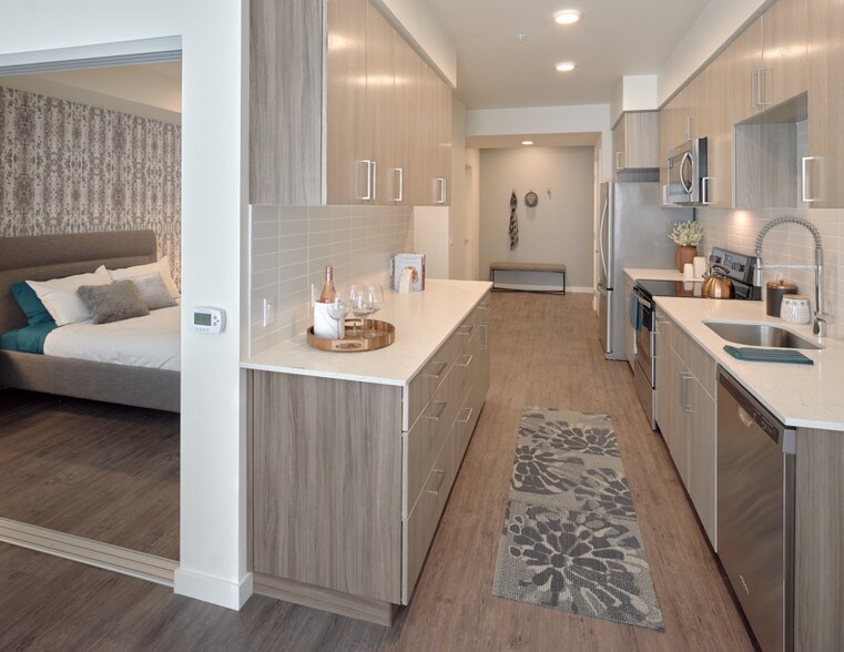More Photos Of 16450 Redmond Way, Redmond Apartments For Lease