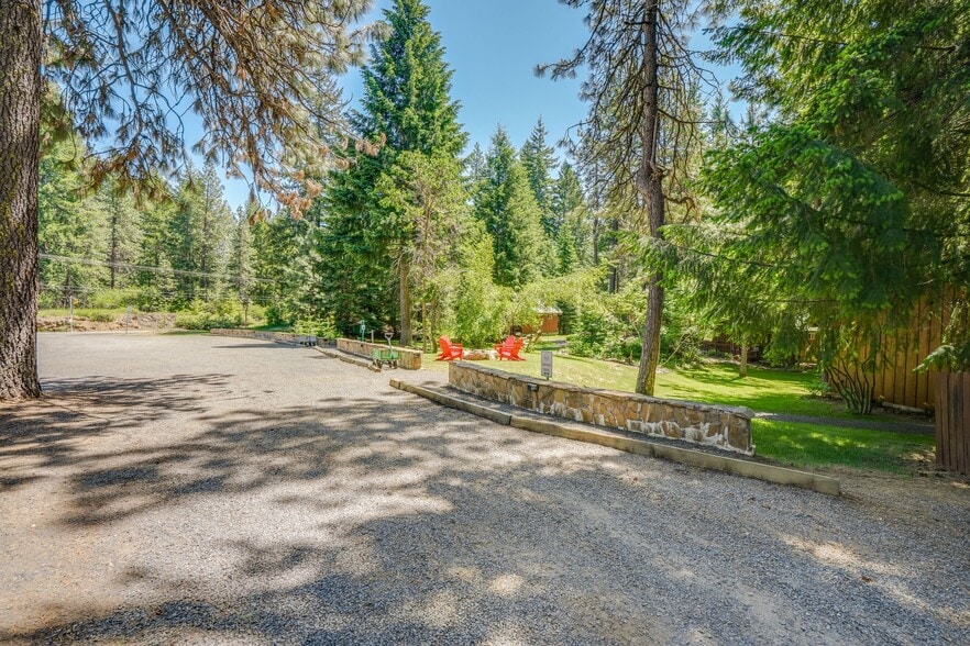 More Photos Of 2291 Highway 141, Trout Lake Hotel For Sale