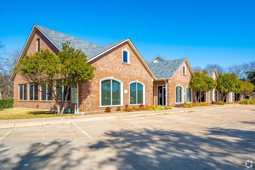 More Photos Of 5301 Village Creek Dr, Plano Office For Lease